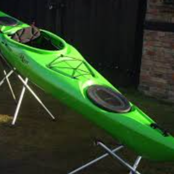 Riot Enduro 14 Kayak (Lime Green) - Image 2